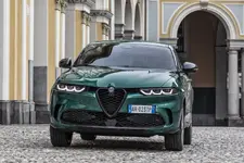 alfaromeotonalepluginhybridq4static15-6373b77079a8a.webp