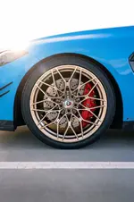 riviera-blue-bmw-m-performance-parts-11-2022-999px.webp