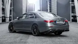 2023-mercedes-amg-s-63-e-performance.webp