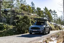 9409-mini-cooper-se-countryman-all4-12-2022-2250px.webp