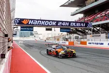 series-24h-dubai-7-bmw-m4-gt3-bmw-m-team-wr-2249px.webp
