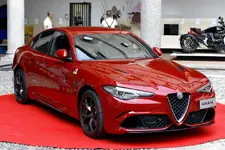 180620_Alfa_Romeo_03.webp