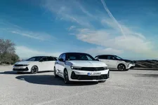 03_opel_521114-63d1015070a6d.webp