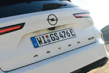 18_opel_521057-63d0fef2e5868.webp
