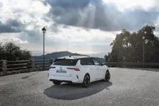 17_opel_521109-63d0fefb25f93.webp