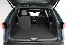 2024_Toyota_GrandHighlander_StormCloud_023-scaled.webp