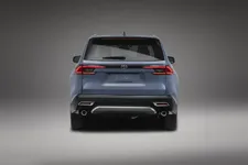 2024_Toyota_GrandHighlander_StormCloud_004-scaled.webp