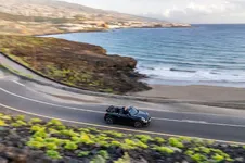 90493865-mini-cooper-se-convertible-02-2023-2250px.webp