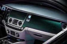 P90495188-wraith-aurora-borealis-2250px.webp