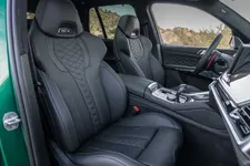 -neue-bmw-x5-m-competition-interior-02-2023-2250px.webp