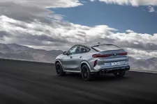 -new-bmw-x6-m-competition-racetrack-02-2023-2250px.webp