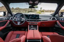 e-new-bmw-x6-m-competition-interior-02-2023-2250px.webp