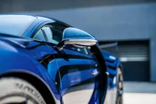 06 BUGATTI_The-Art-of-Paint.webp