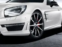 sl-63-amg-and-sl-65-amg-roadster-2look-edition-reach-dealerships-1080p-4.webp