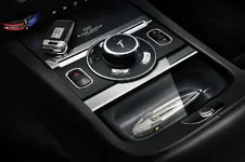 -rolls-royce-black-badge-wraith-black-arrow-2251px.webp