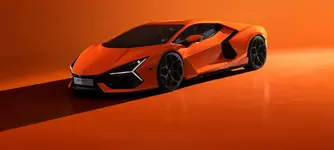 Lamborghini-Revuelto-1.webp