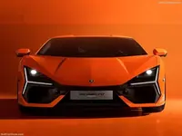 Lamborghini-Revuelto-2024-800-16.webp