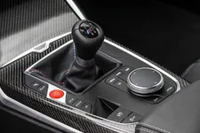 w-bmw-m2-brooklyn-grey-on-location-interior-2250px.webp