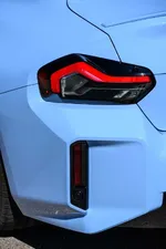 -bmw-m2-zandvoort-blau-on-location-exterior-1000px.webp
