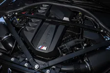 e-all-new-bmw-m2-zandvoort-blue-on-location-2250px.webp