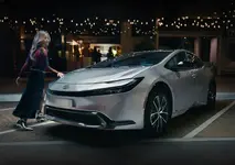 Toyota_Prius-Campaign_Reborn_InterTrend-scaled.webp