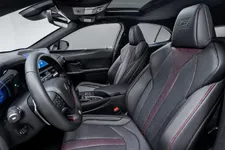 2024_Lexus_UXh_011_Studio-scaled.webp