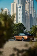 P90500839-the-bmw-i7-m70-xdrive-04-2023-999px.webp