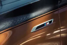 P90500783-the-bmw-i7-m70-xdrive-04-2023-2250px.webp