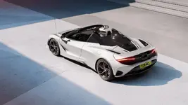 14869-McLaren750SSpider.webp