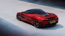 14879-McLaren750SSpider.webp