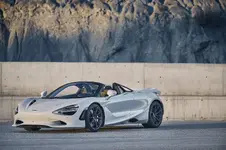 14881-McLaren750SSpider.webp