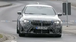 bmw-m5-spy-photos.webp