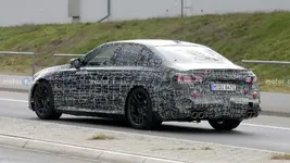 bmw-m5-spy-photos.webp