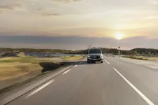 23C0128_208.webp