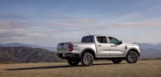 All-New Ford Ranger Lariat_05.webp