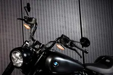 P90503583-bmw-r-18-roctane-studio-05-2023-2250px.webp