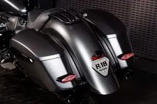 P90503586-bmw-r-18-roctane-studio-05-2023-2249px.webp
