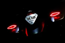 P90503595-bmw-r-18-roctane-studio-05-2023-2250px.webp