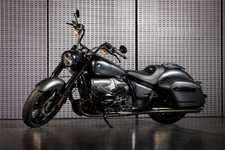 P90503598-bmw-r-18-roctane-studio-05-2023-2248px.webp