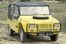 Méhari 4x4 jaune.webp