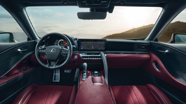 2024-Lexus-LC-012.webp