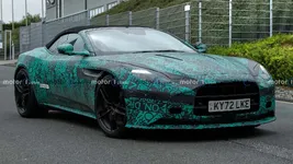 aston-martin-db12-volante-spy-photos (1).webp
