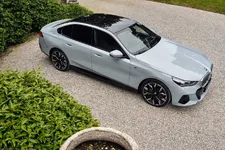 bmw-i5-edrive40-at-the-villa-d-este-05-2023-2250px.webp