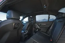 -the-new-bmw-i5-m60-xdrive-interior-05-2023-2250px.webp