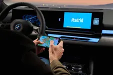 nsole-in-car-gaming-in-the-new-bmw-5-series-2249px.webp