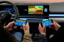 nsole-in-car-gaming-in-the-new-bmw-5-series-2249px.webp