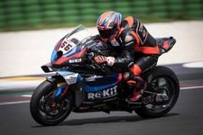 -motorrad-worldsbk-team-bmw-m-1000-rr-tom-s-2250px.webp
