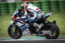 tion-bmw-racing-team-bmw-m-1000-rr-loris-ba-2249px.webp