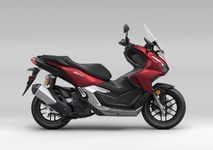 23 Honda ADV160_Red Metallic RHP.webp