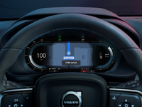 313123_Volvo_C40_Recharge_-_Ongoing_call_on_driver_display_with_Apple_CarPlay.webp
